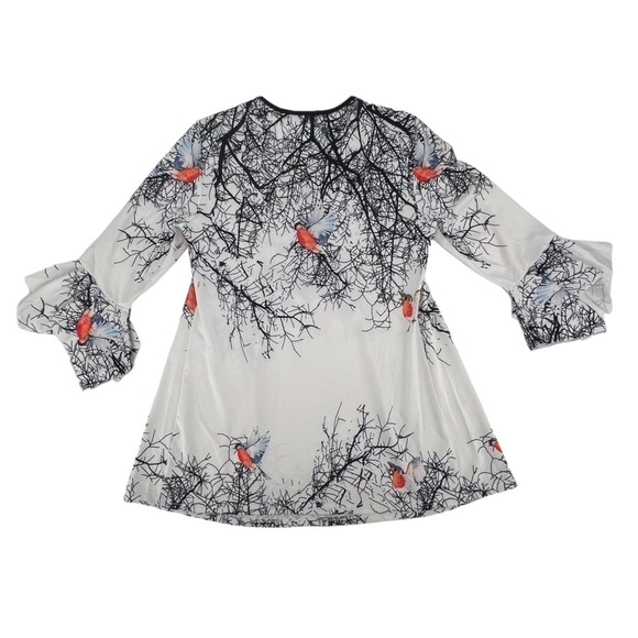 White Bird Bell Sleeve Scoop Neck Pleated Blouse Size Medium Women’s - Picture 3 of 4